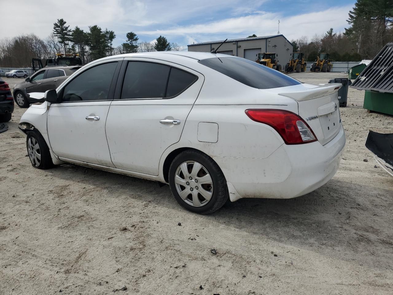 2013 Nissan Versa - Image 2