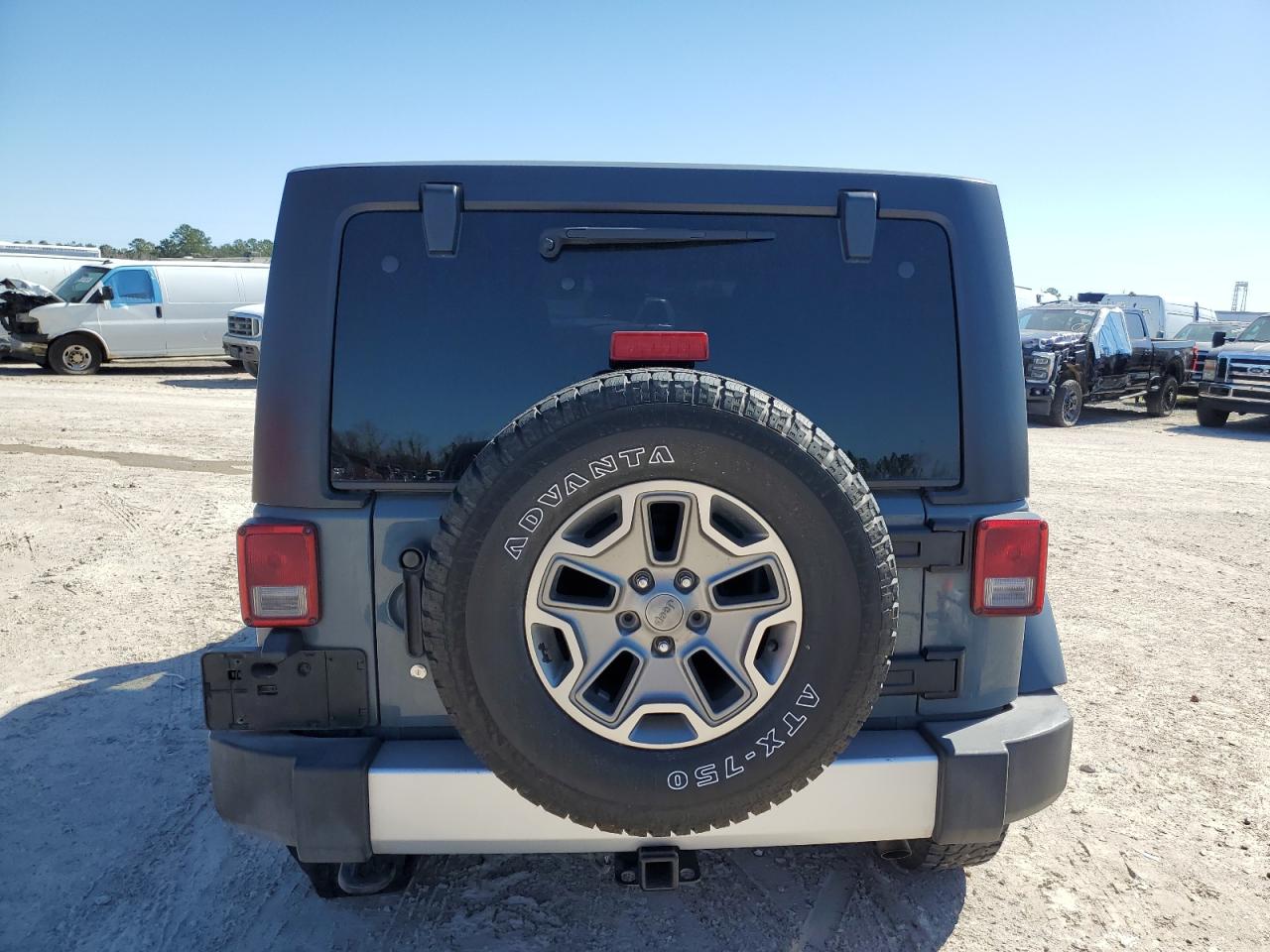 2015 Jeep Wrangler - Image 6
