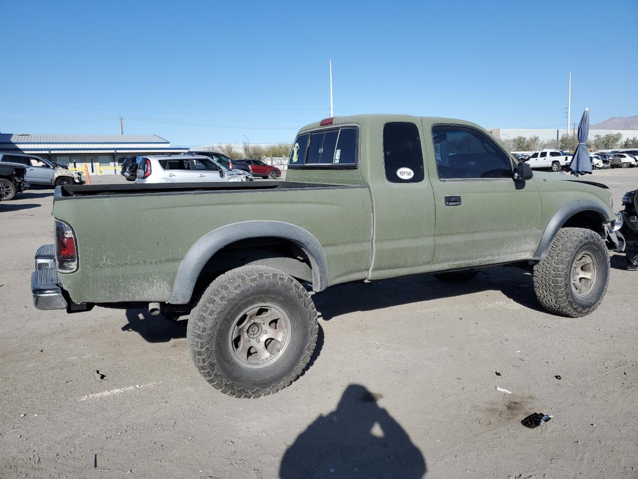 2001 Toyota Tacoma - Image 3