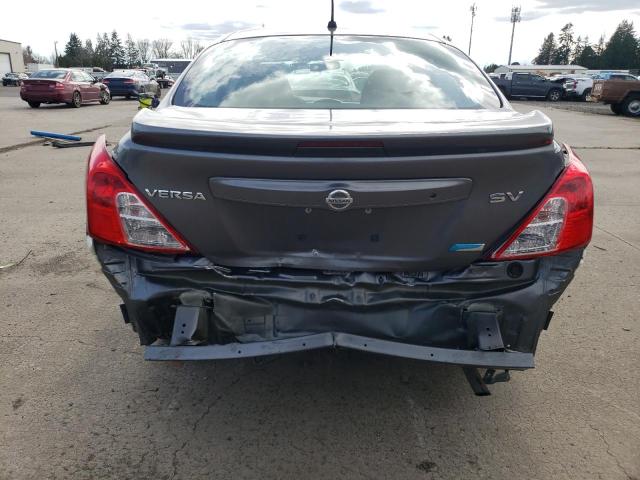  NISSAN VERSA 2016 Szary