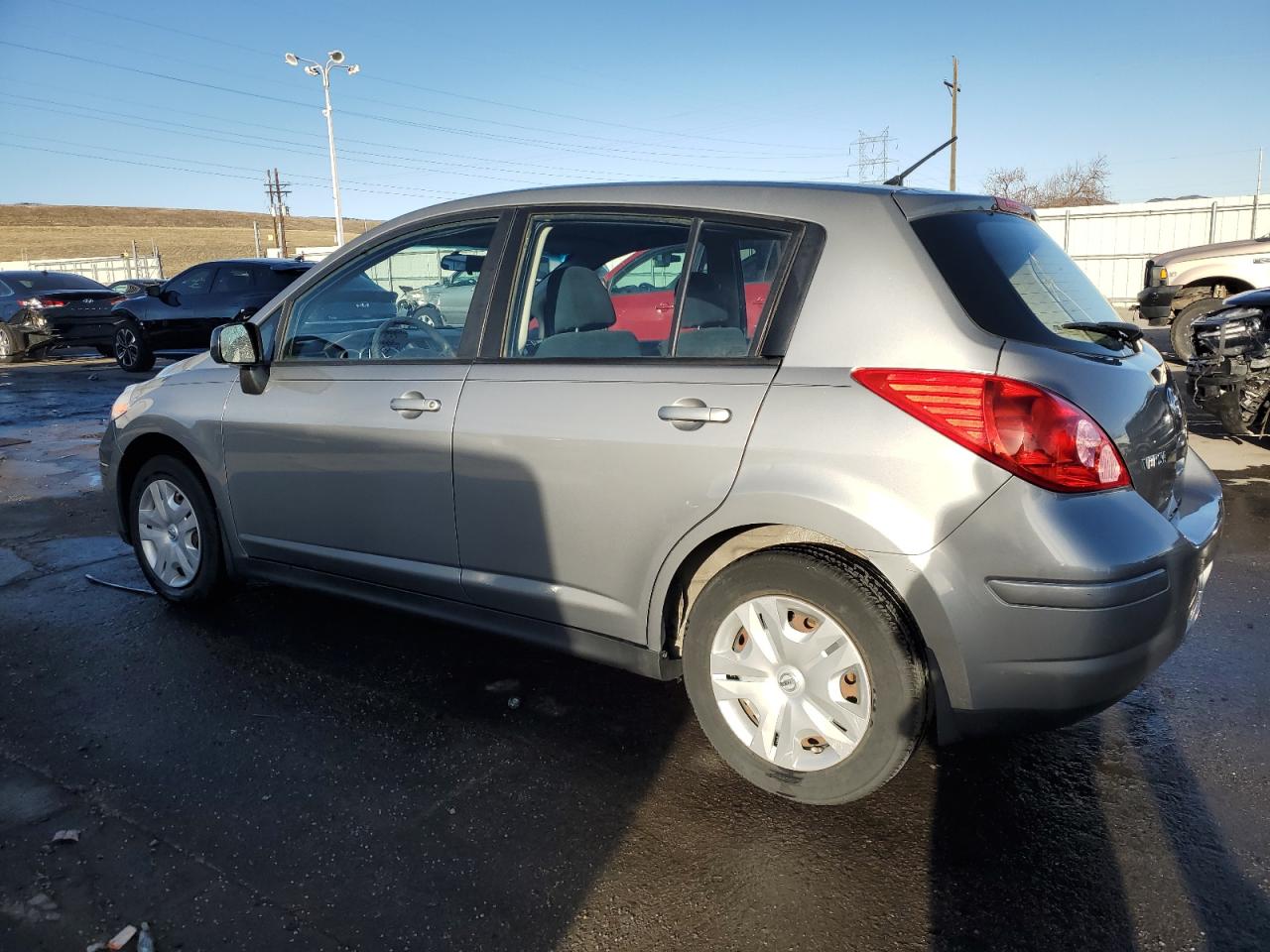 2012 Nissan Versa - Image 2