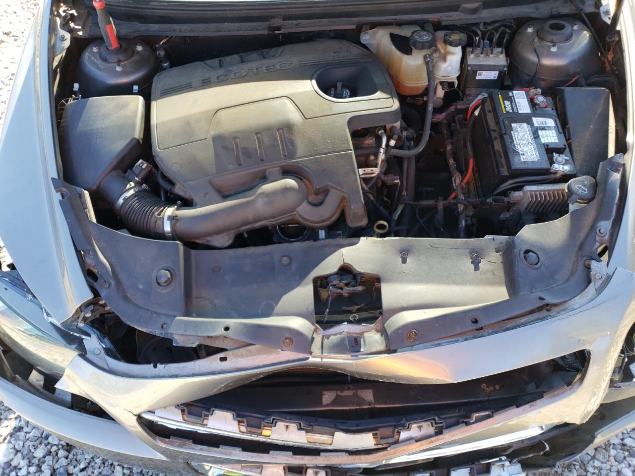 2010 Chevrolet Malibu - Image 11