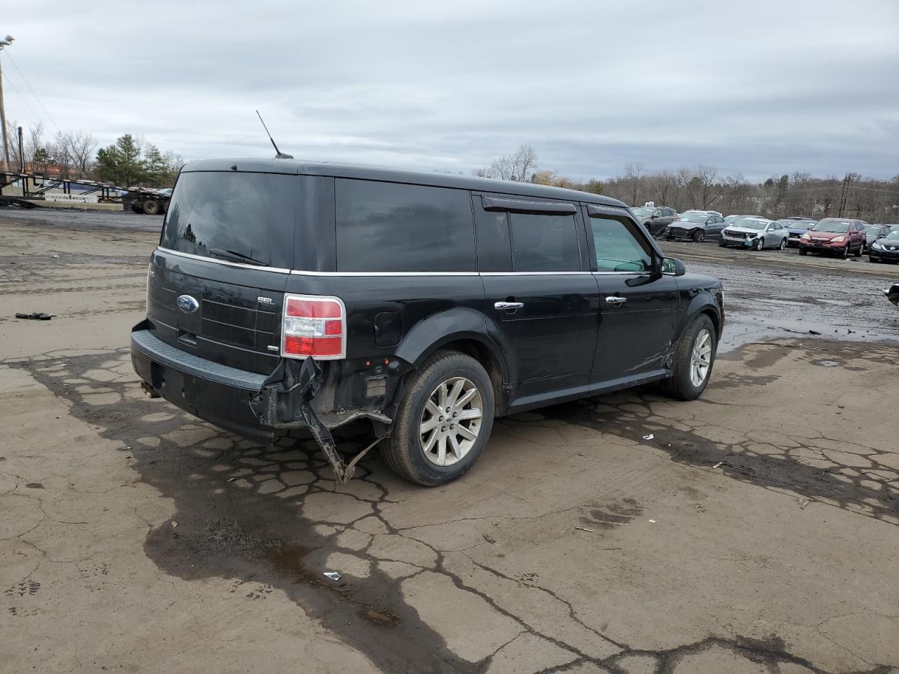 2010 Ford Flex - Image 3