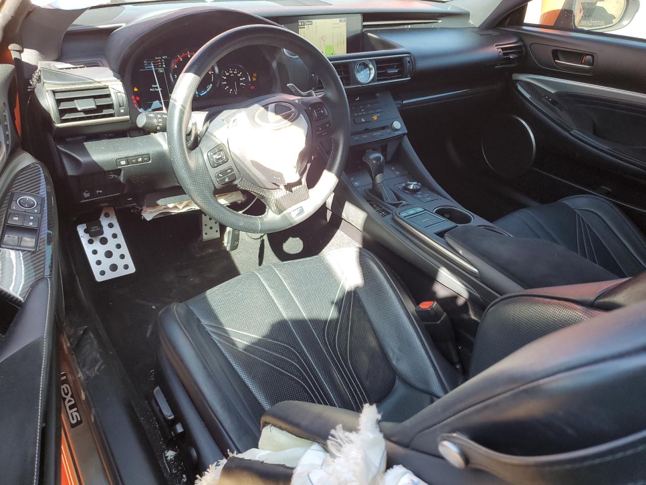 2015 Lexus RC - Image 8