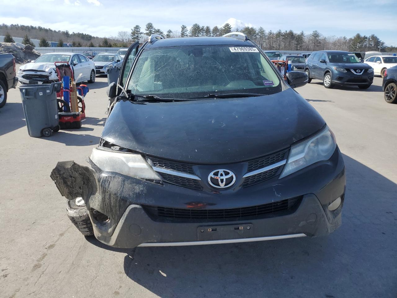 2015 Toyota RAV 4 - Image 5
