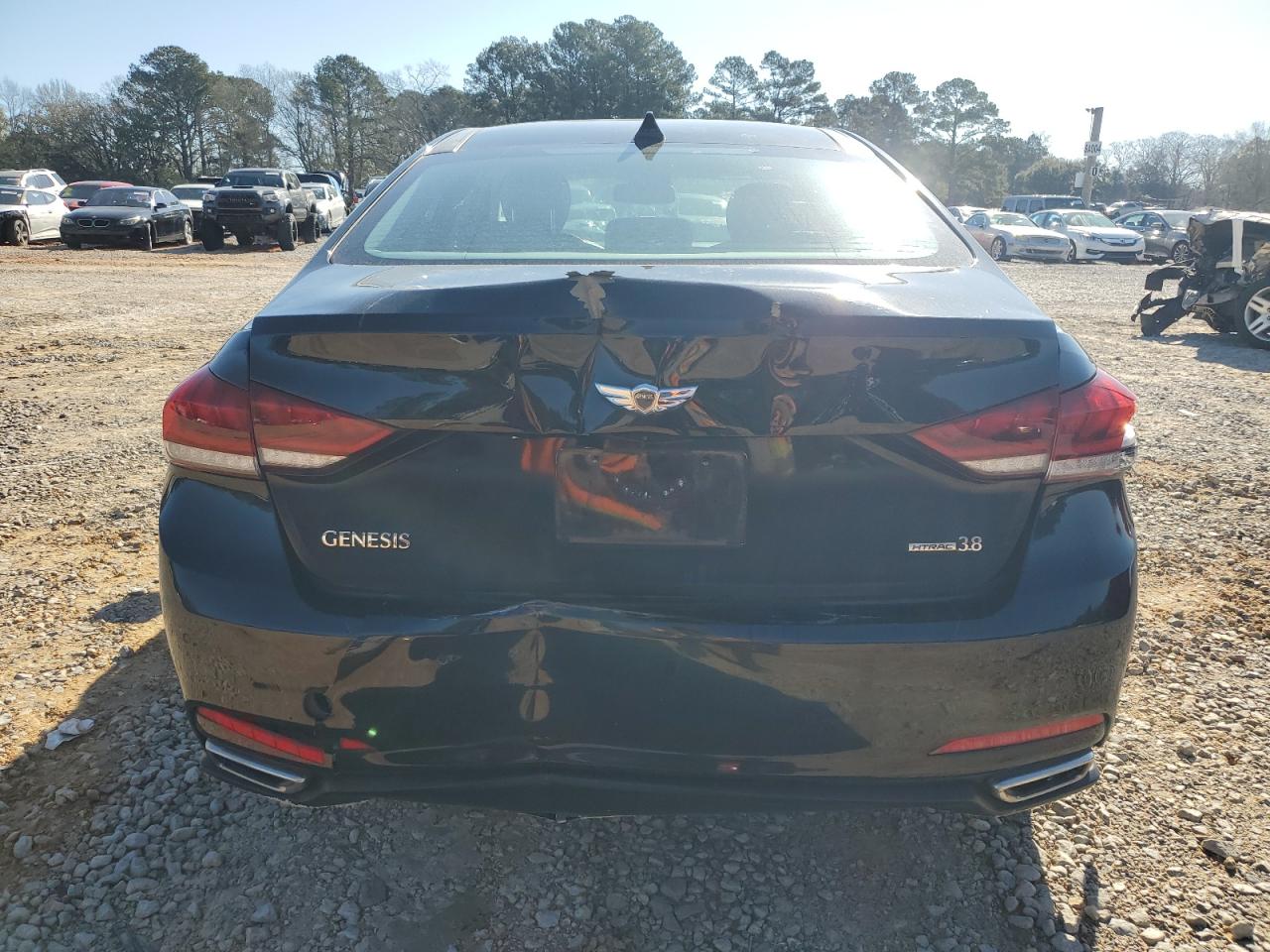 2015 Hyundai Genesis - Image 6