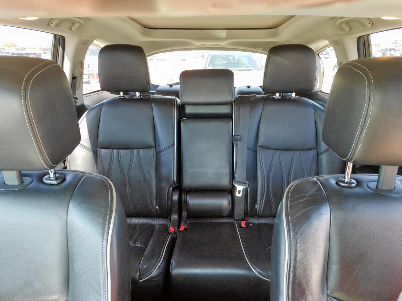 2017 Infiniti QX60 - Image 10