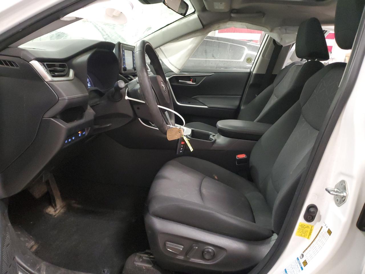 2022 Toyota RAV 4 - Image 7