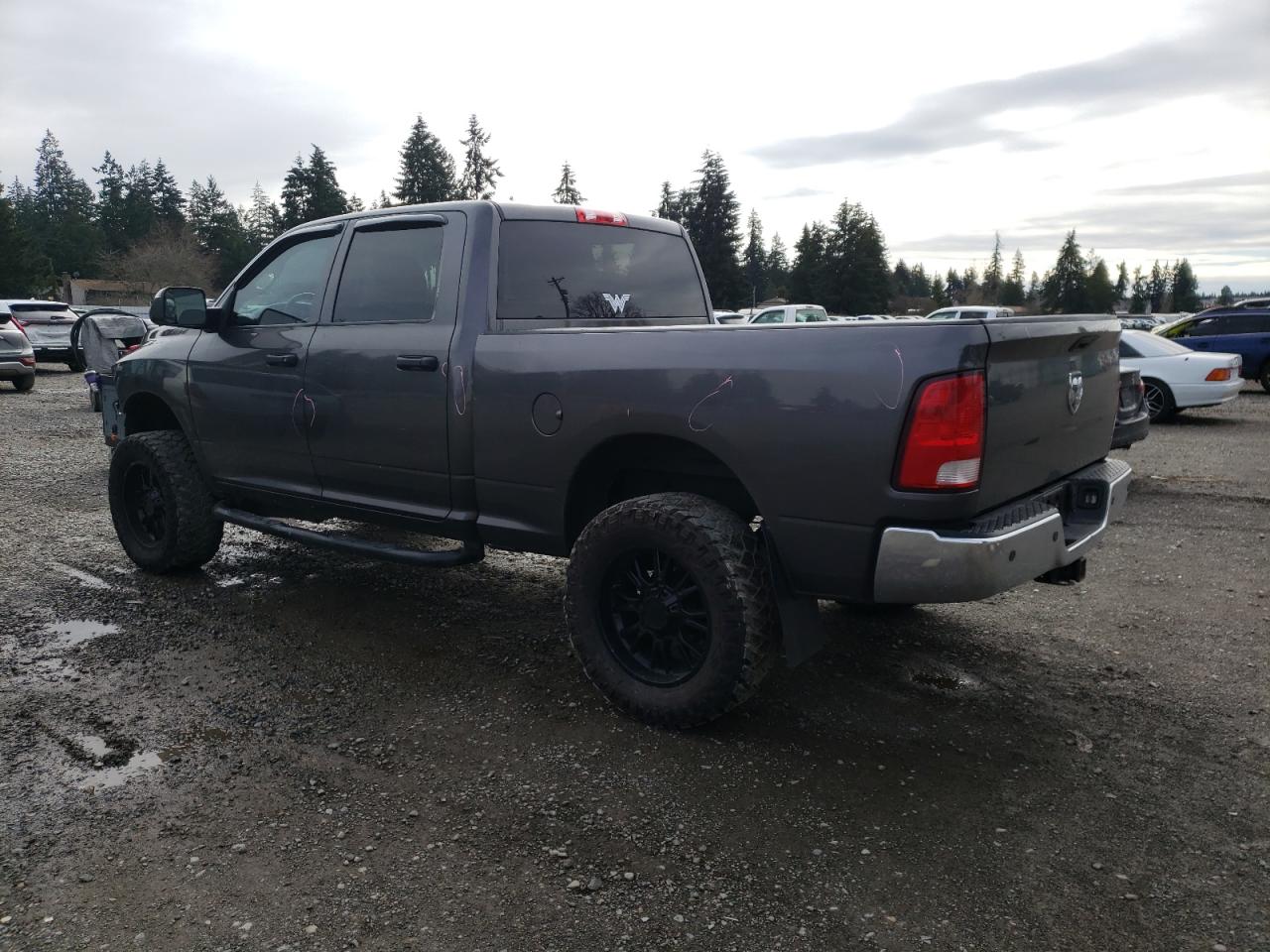 2015 RAM 3500 - Image 2