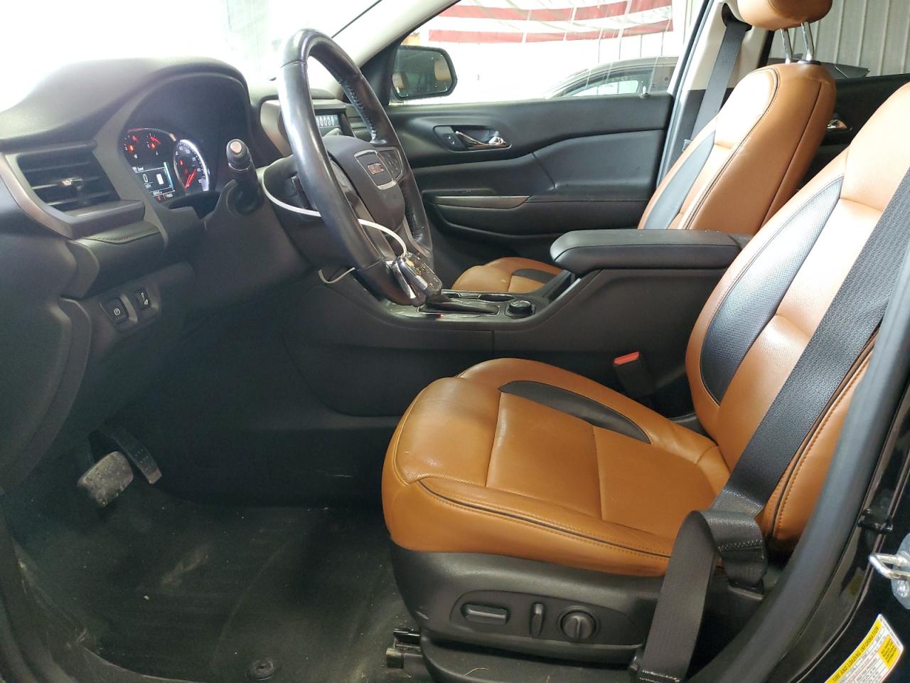 2017 GMC Acadia - Image 7