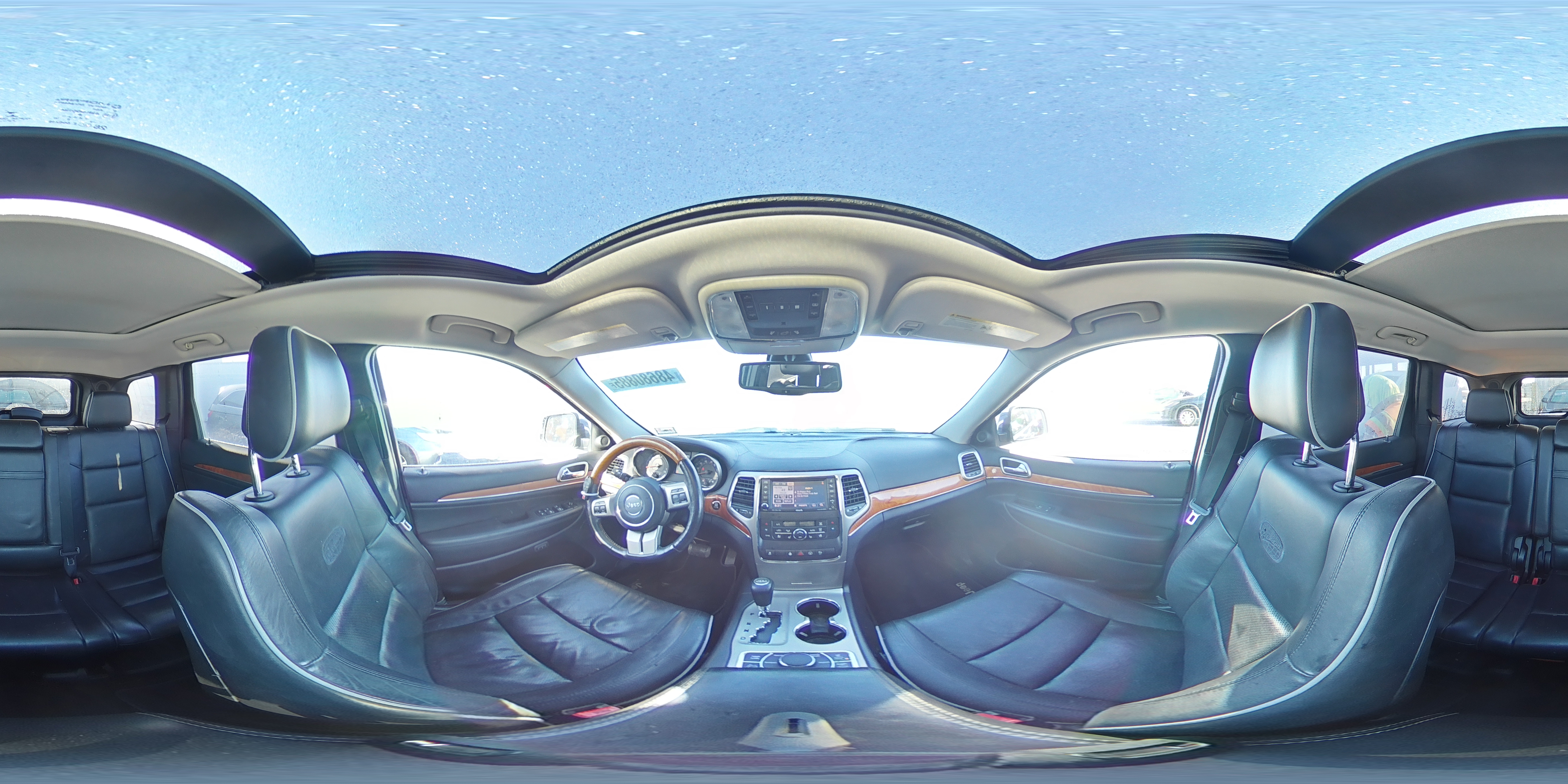 2013 Jeep Grand Cherokee - Image 15