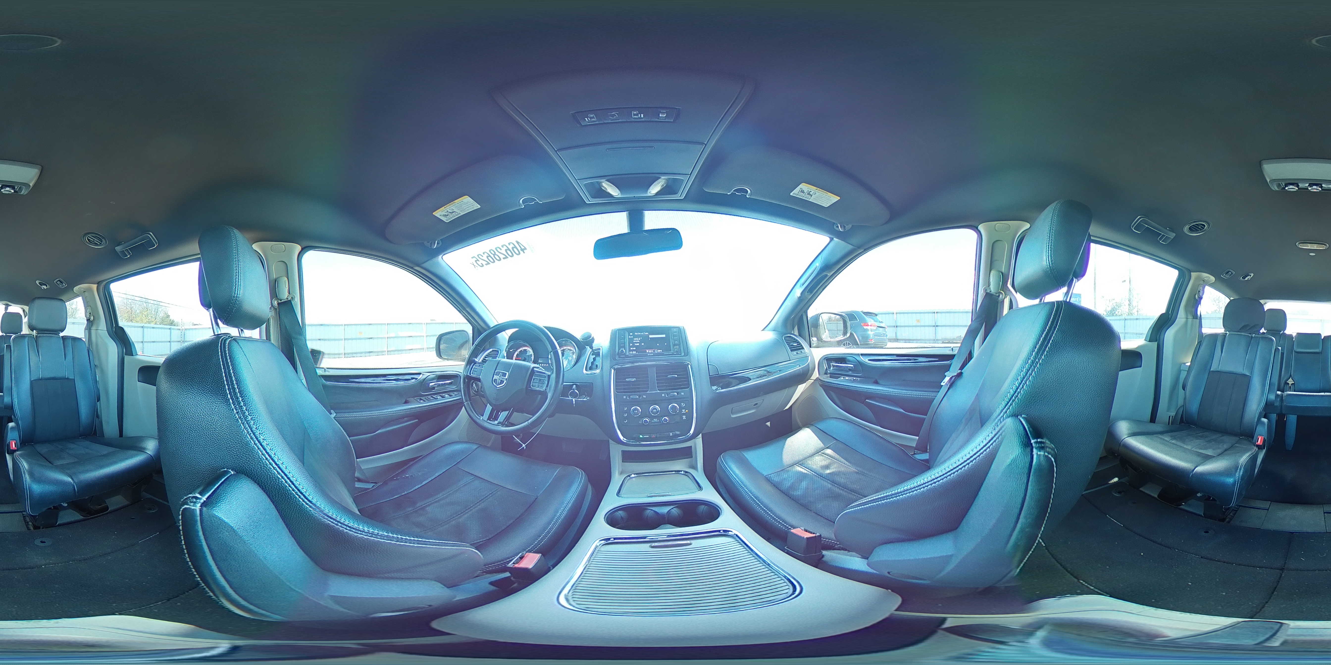 2019 Dodge Caravan - Image 14