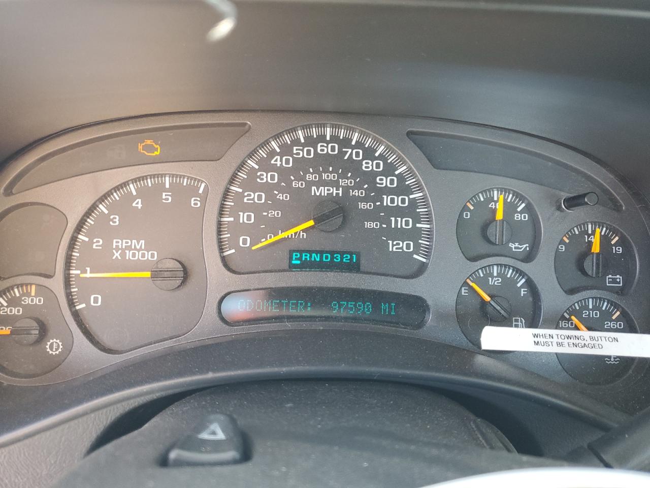 2005 Chevrolet Silverado - Image 9