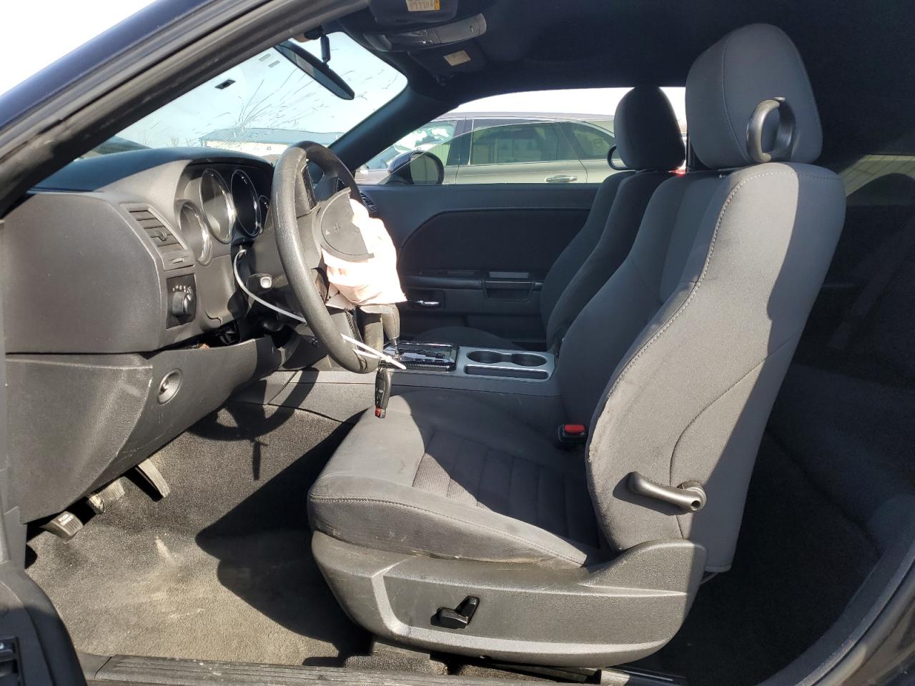 2010 Dodge Challenger - Image 7