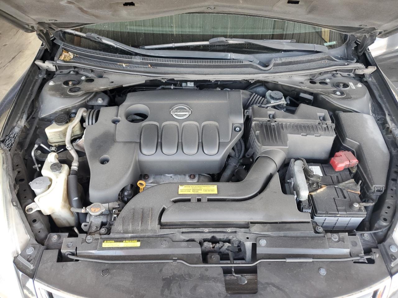 2010 Nissan Altima - Image 11