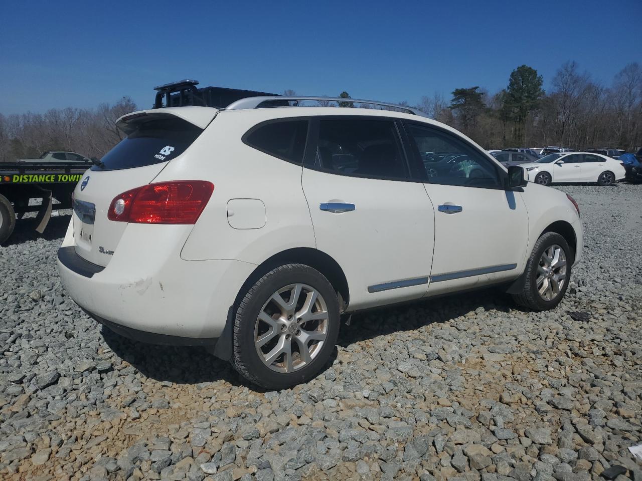 2013 Nissan Rogue - Image 3