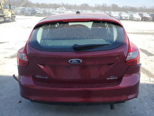  FORD FOCUS 2014 Красный
