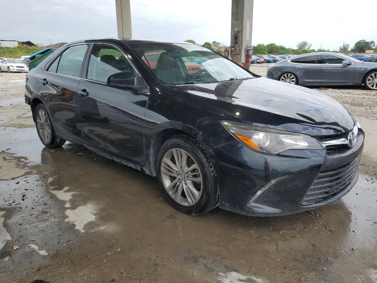 2015 Toyota Camry - Image 4