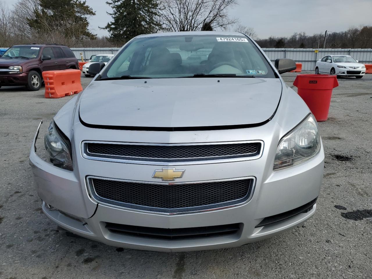 2012 Chevrolet Malibu - Image 5