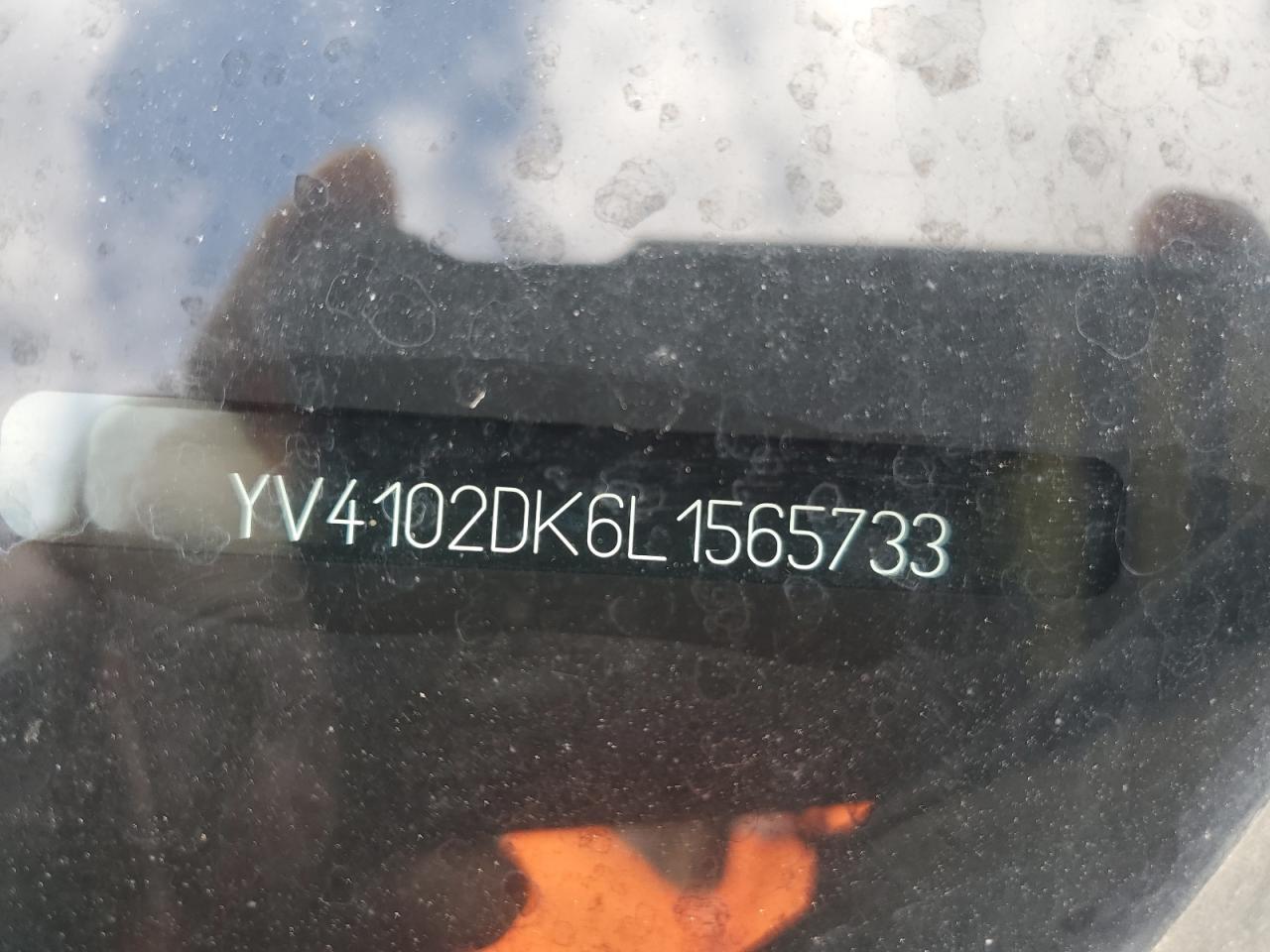 2020 Volvo XC60 - Image 14