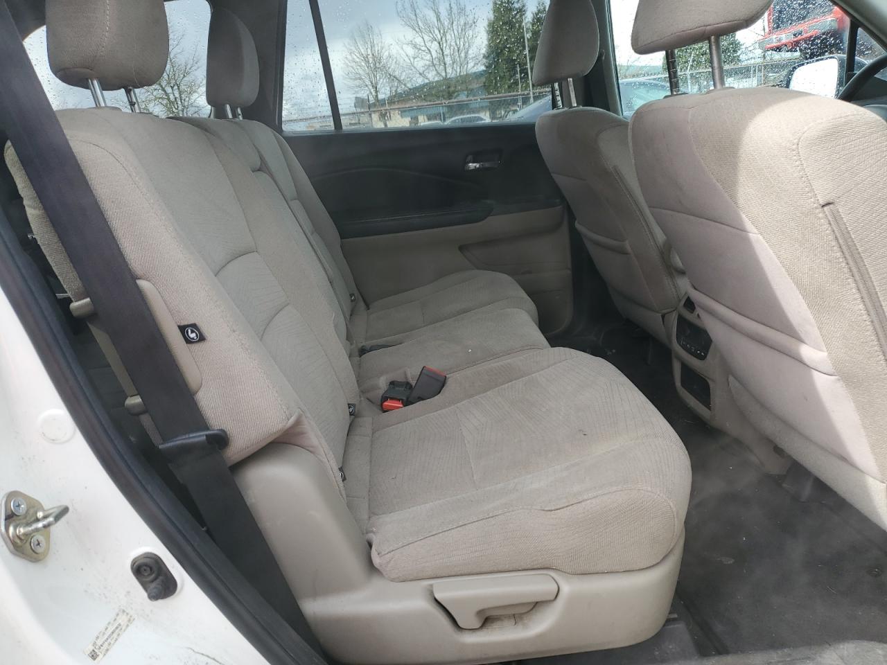 2016 Honda Pilot - Image 11