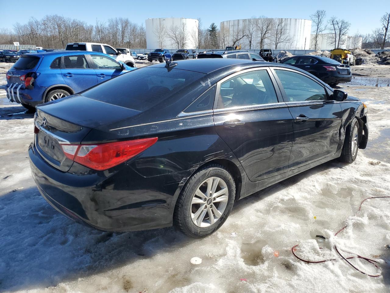 2013 Hyundai Sonata - Image 3
