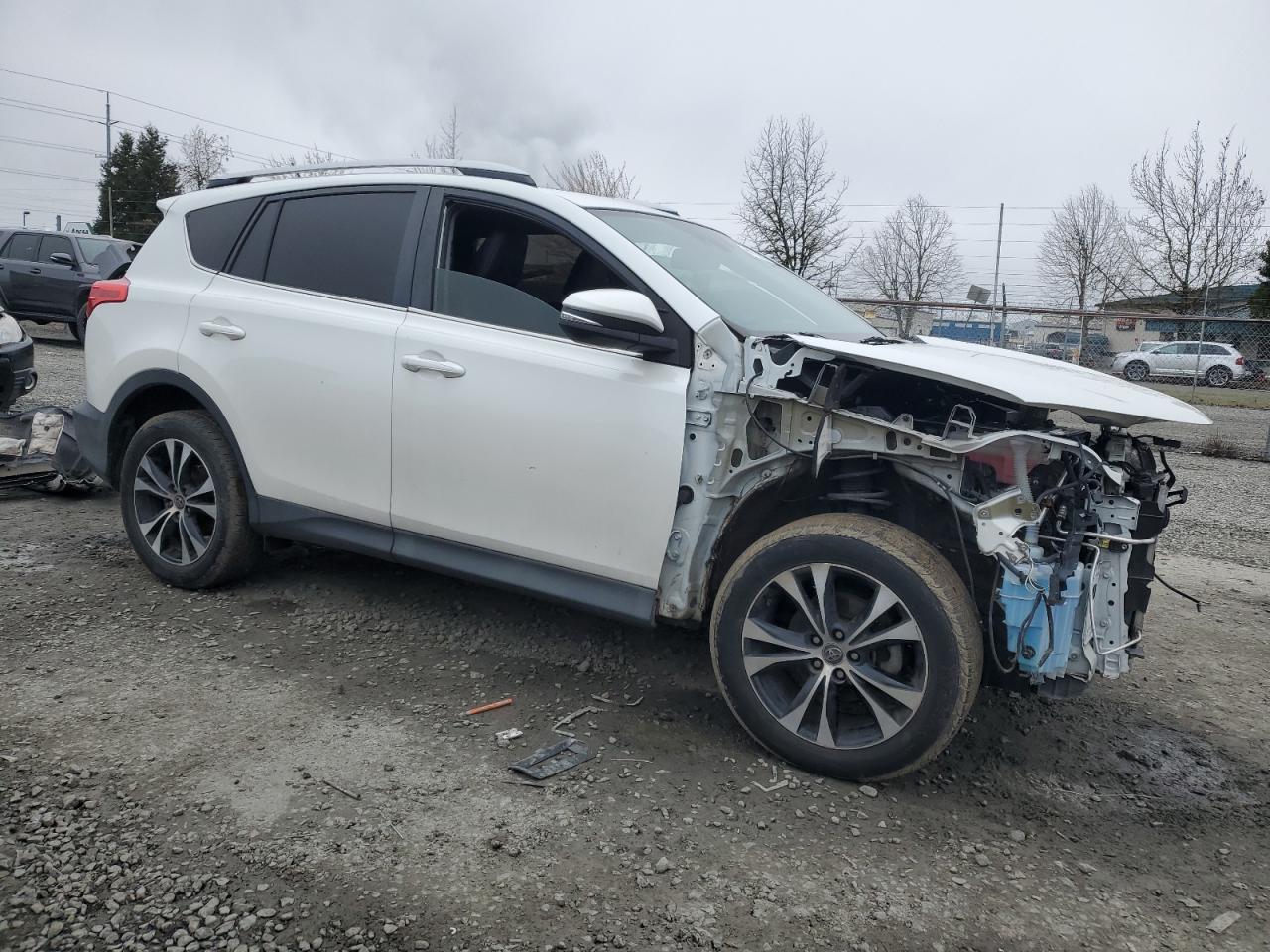 2015 Toyota RAV 4 - Image 4