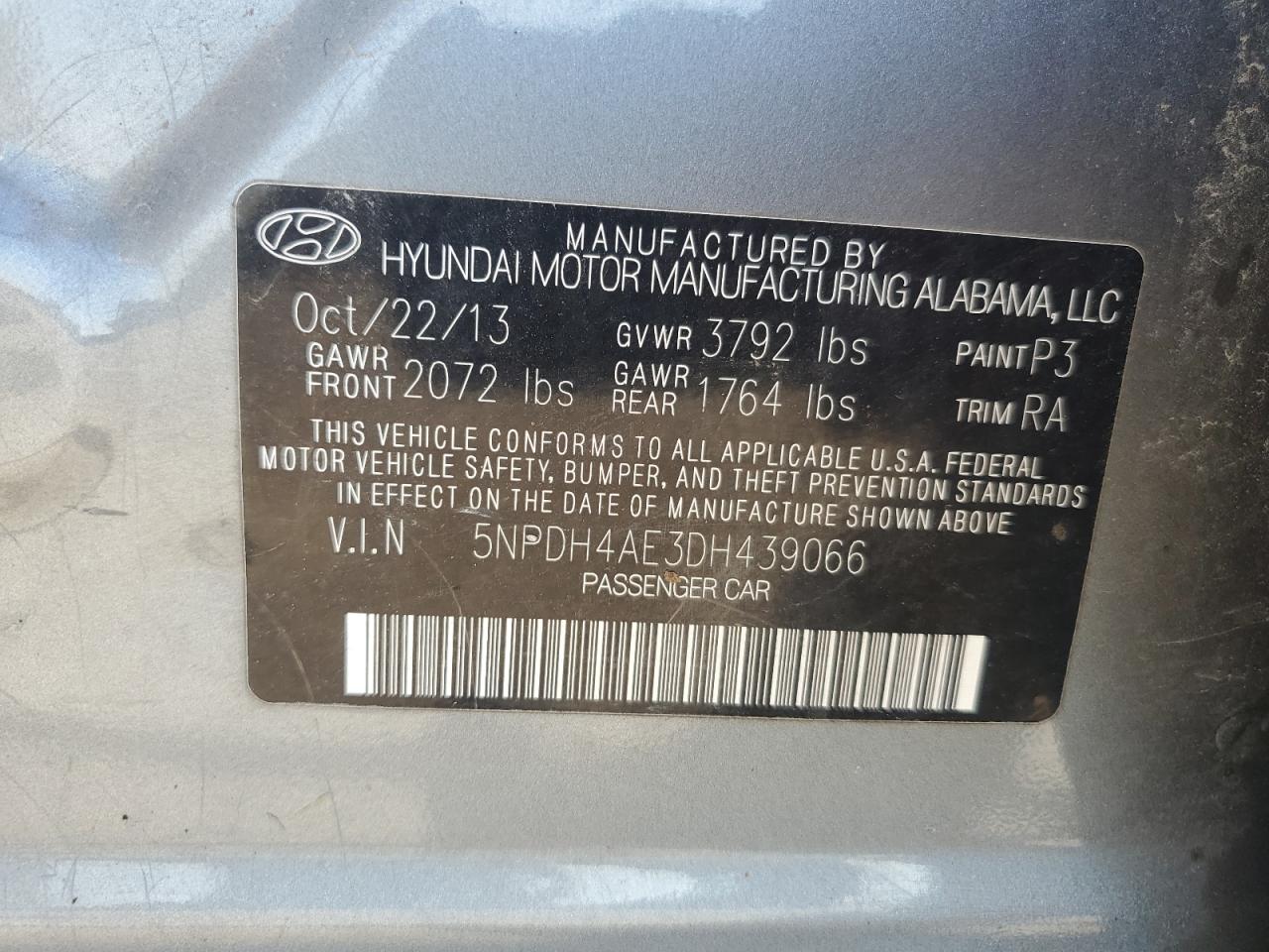 2013 Hyundai Elantra - Image 13
