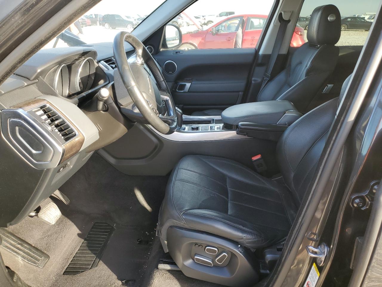 2015 Land Rover Range Rover - Image 7