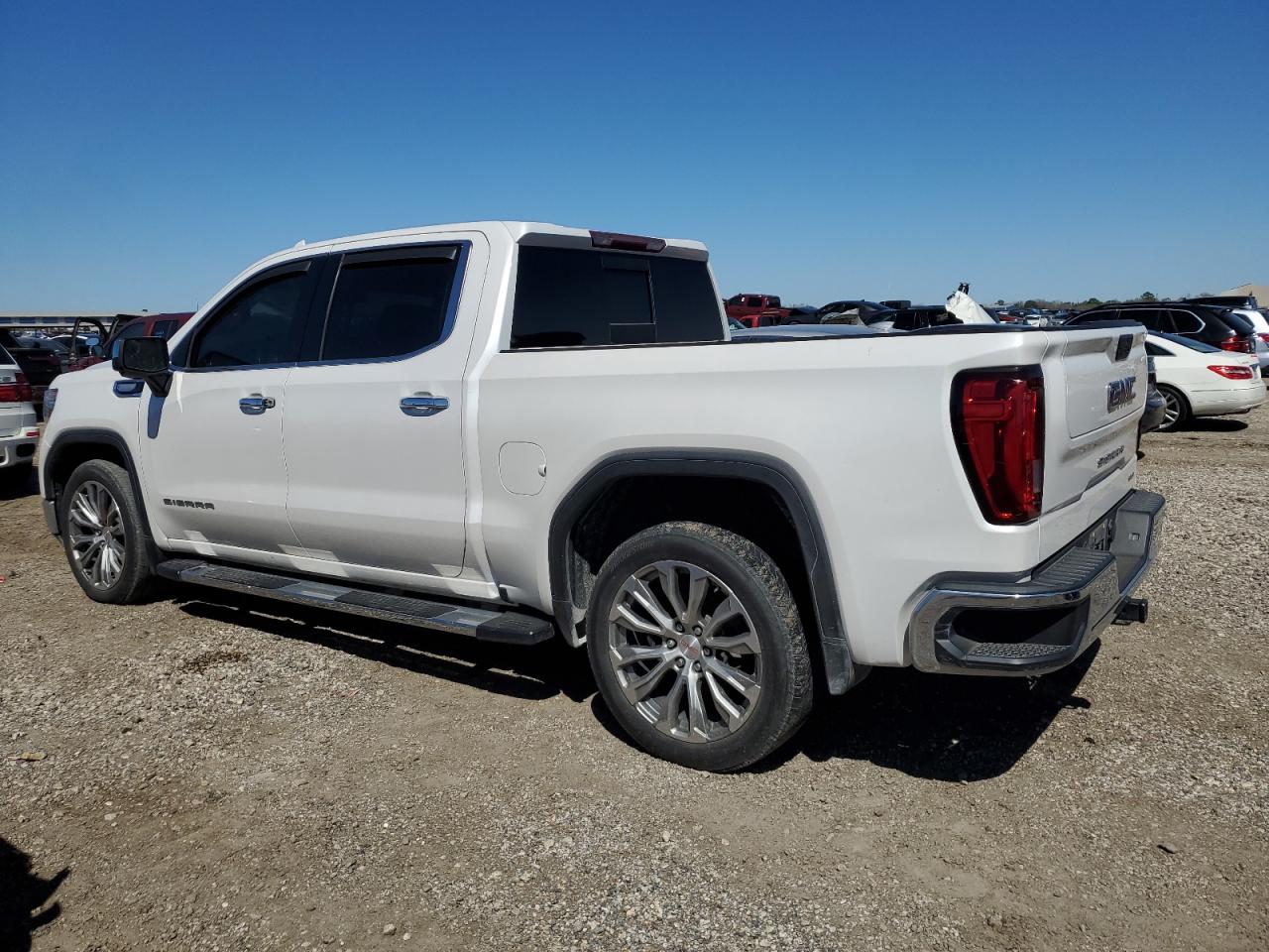 2019 GMC Sierra - Image 2