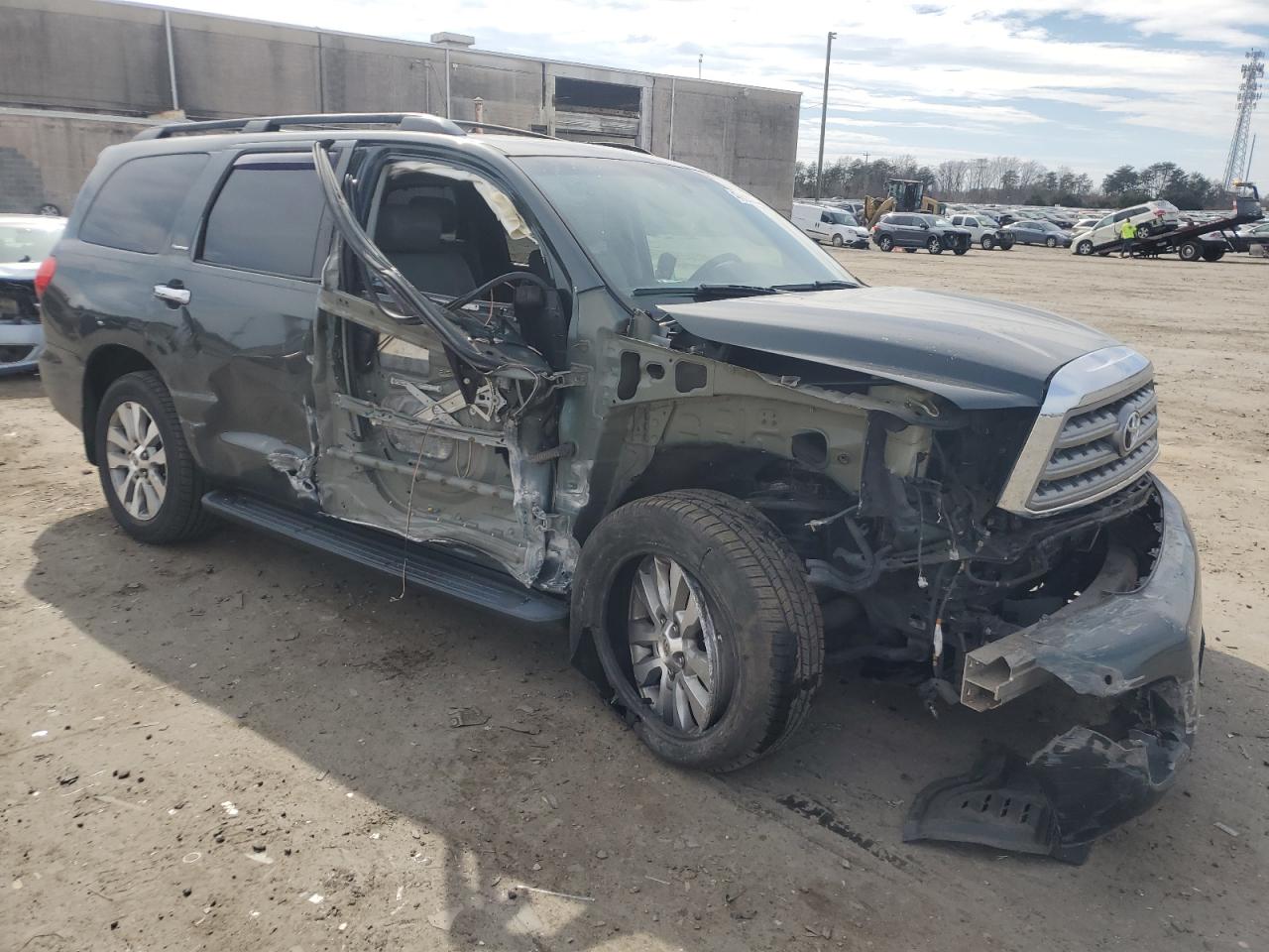 2008 Toyota Sequoia - Image 4
