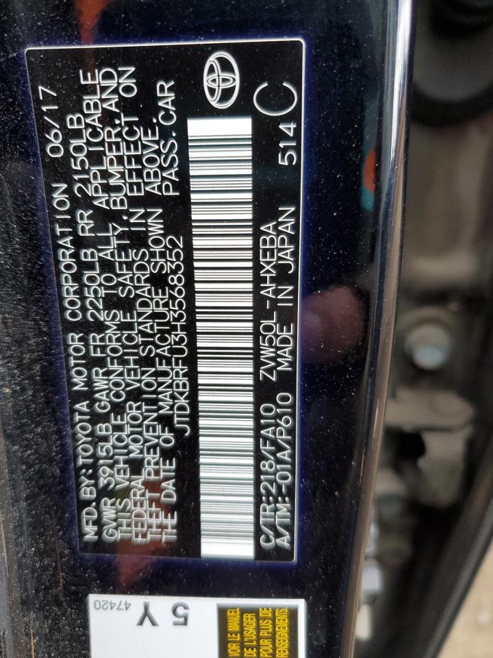 2017 Toyota Prius - Image 13