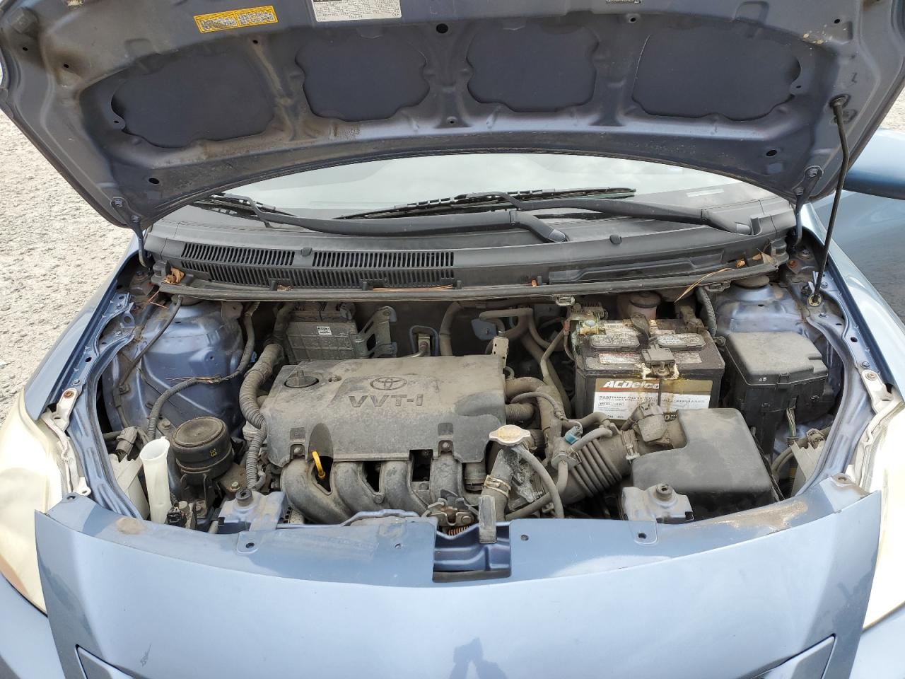 2012 Toyota Yaris - Image 13