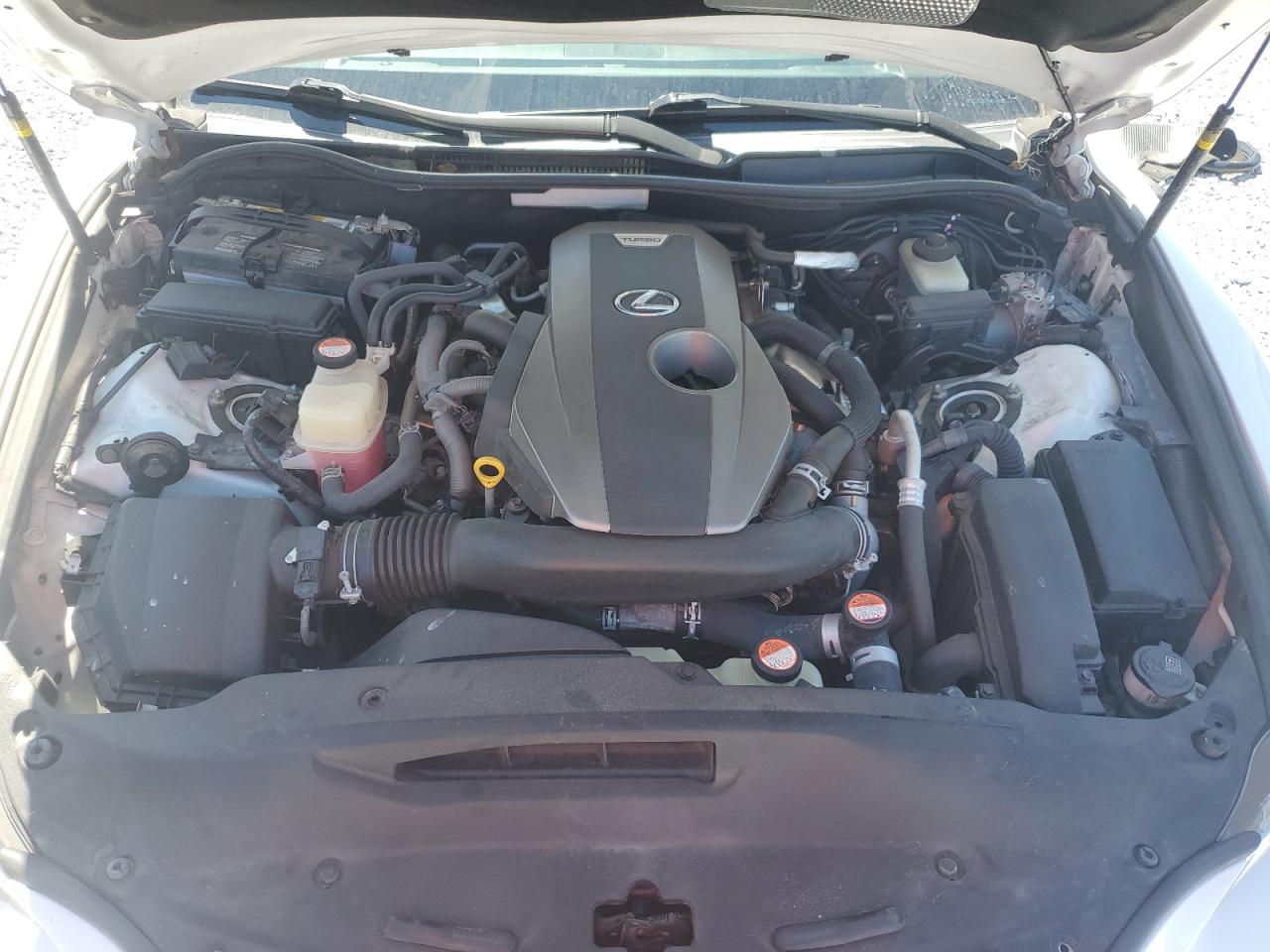 2016 Lexus IS - Image 12