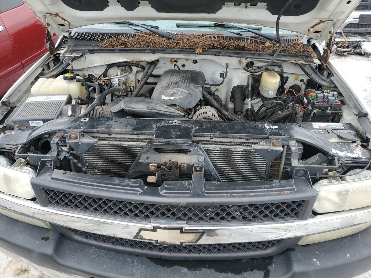 2001 Chevrolet Silverado - Image 11