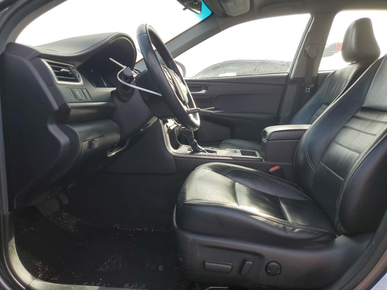 2015 Toyota Camry - Image 7