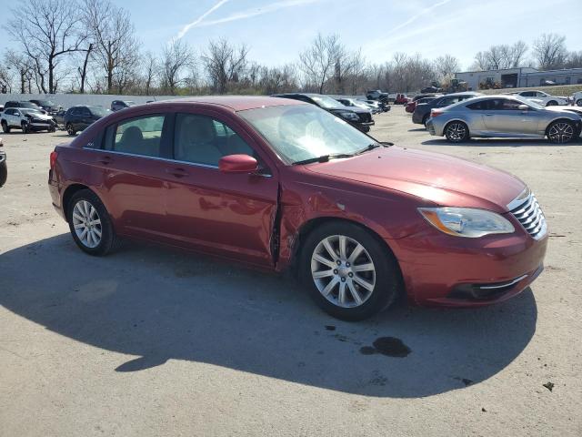 Седаны CHRYSLER 200 2013 Красный