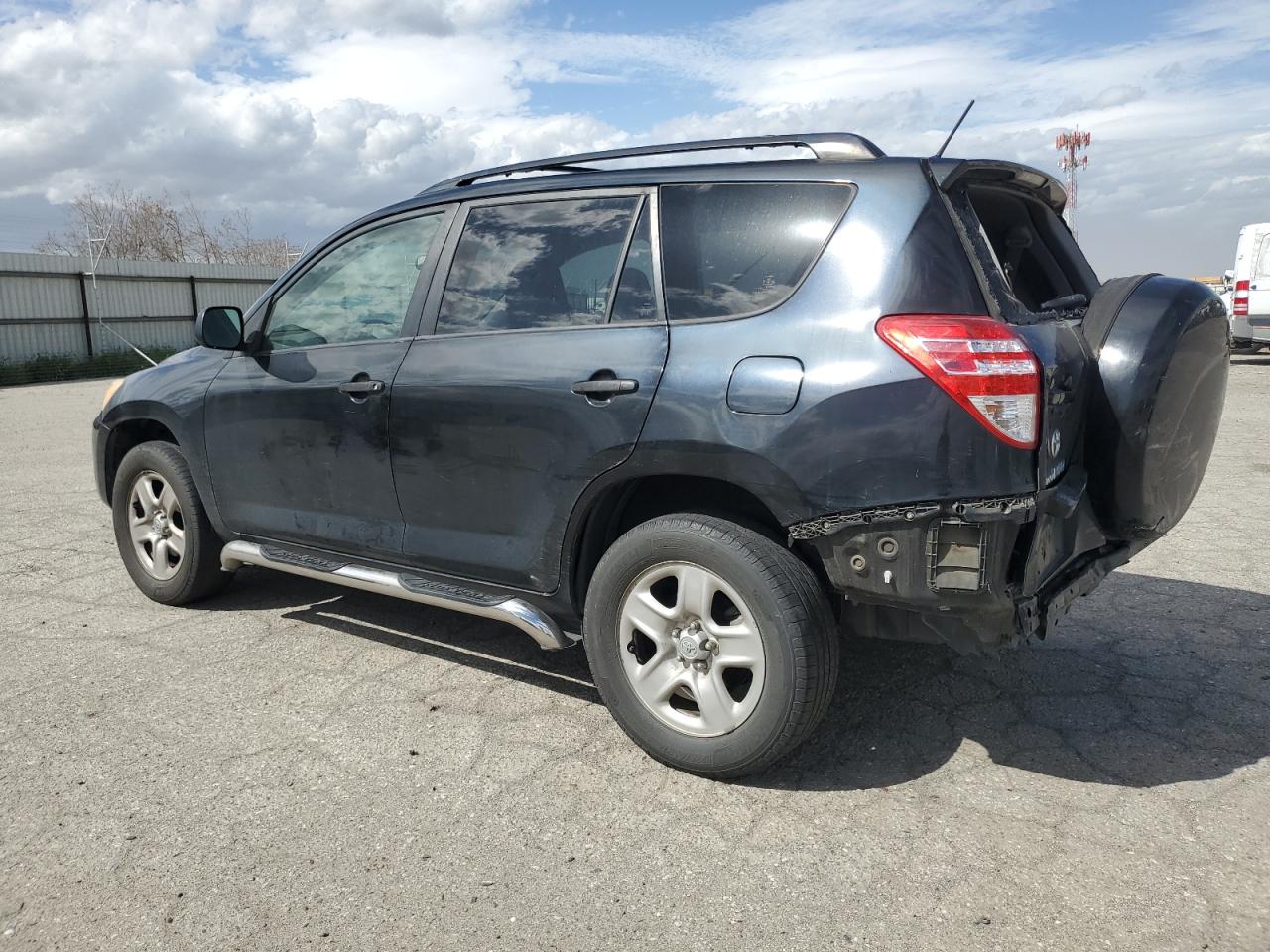 2009 Toyota RAV 4 - Image 2