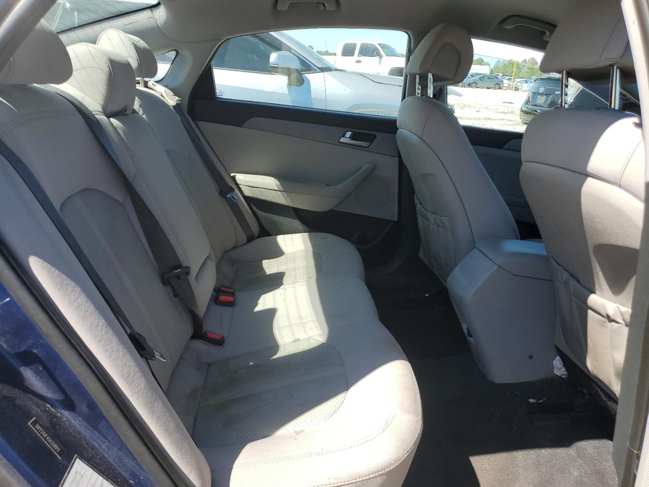 2016 Hyundai Sonata - Image 10