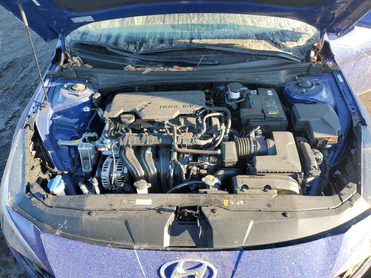 2023 Hyundai Elantra - Image 11