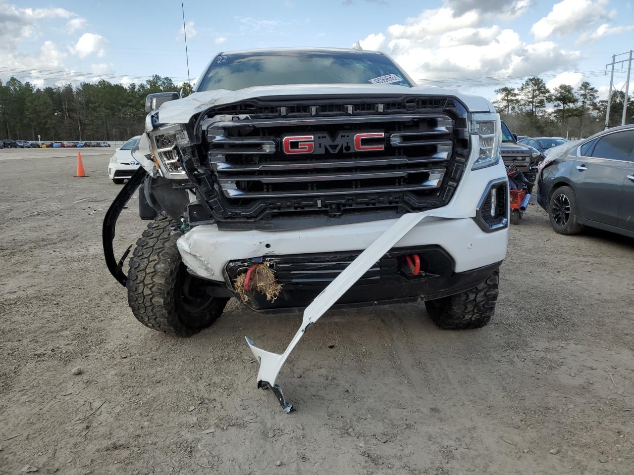 2019 GMC Sierra - Image 5