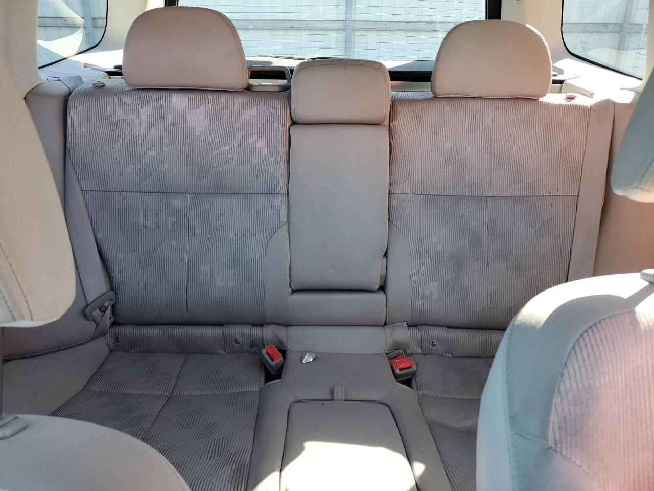 2010 Subaru Forester - Image 10