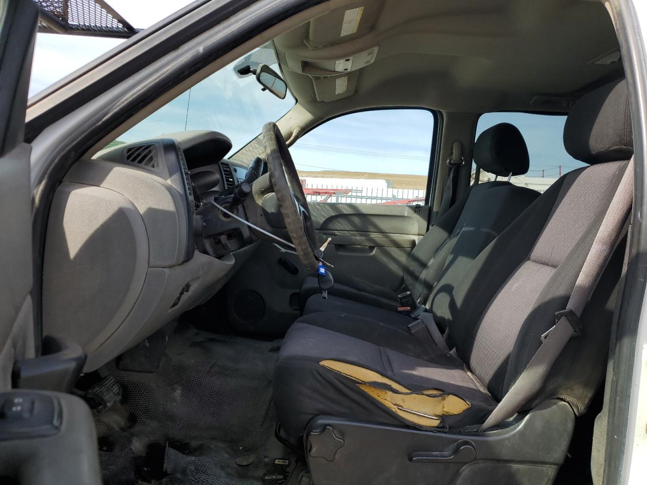 2011 Chevrolet Silverado - Image 7