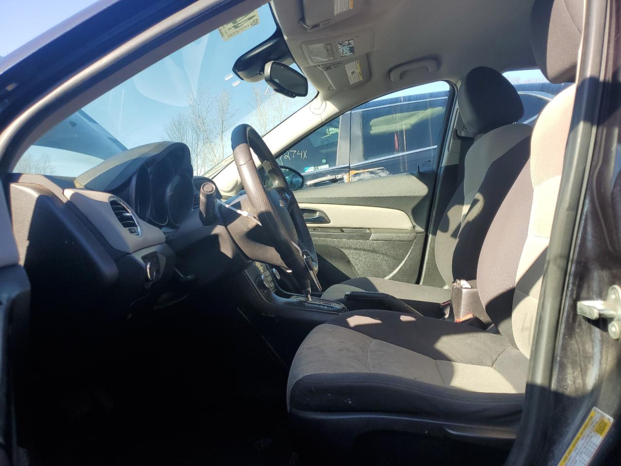 2014 Chevrolet Cruze - Image 7