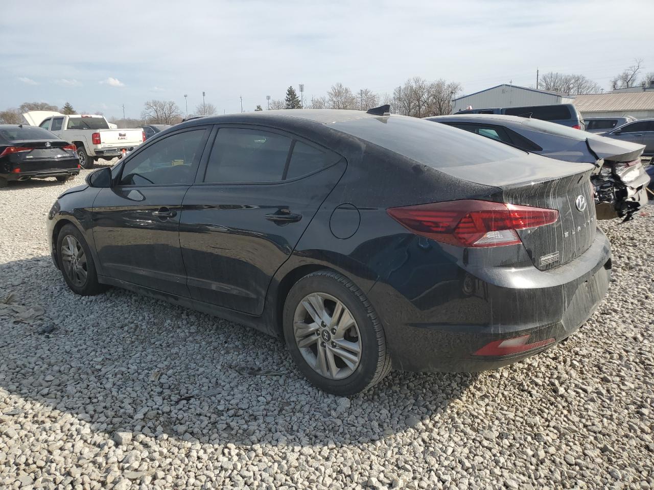 2019 Hyundai Elantra - Image 2
