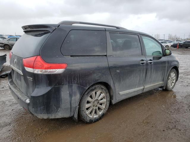 2012 TOYOTA SIENNA XLE