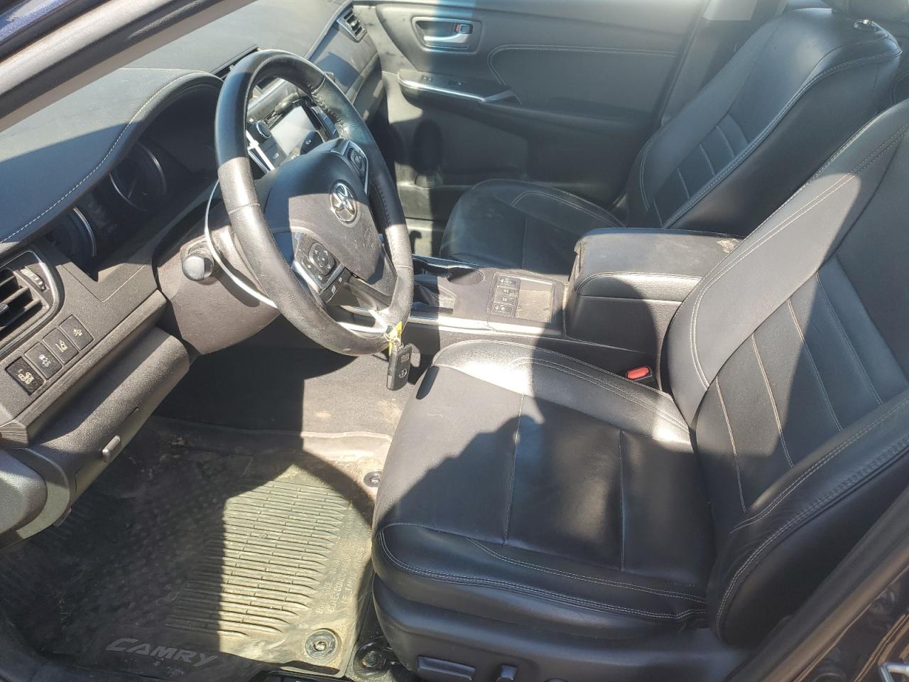 2016 Toyota Camry - Image 7