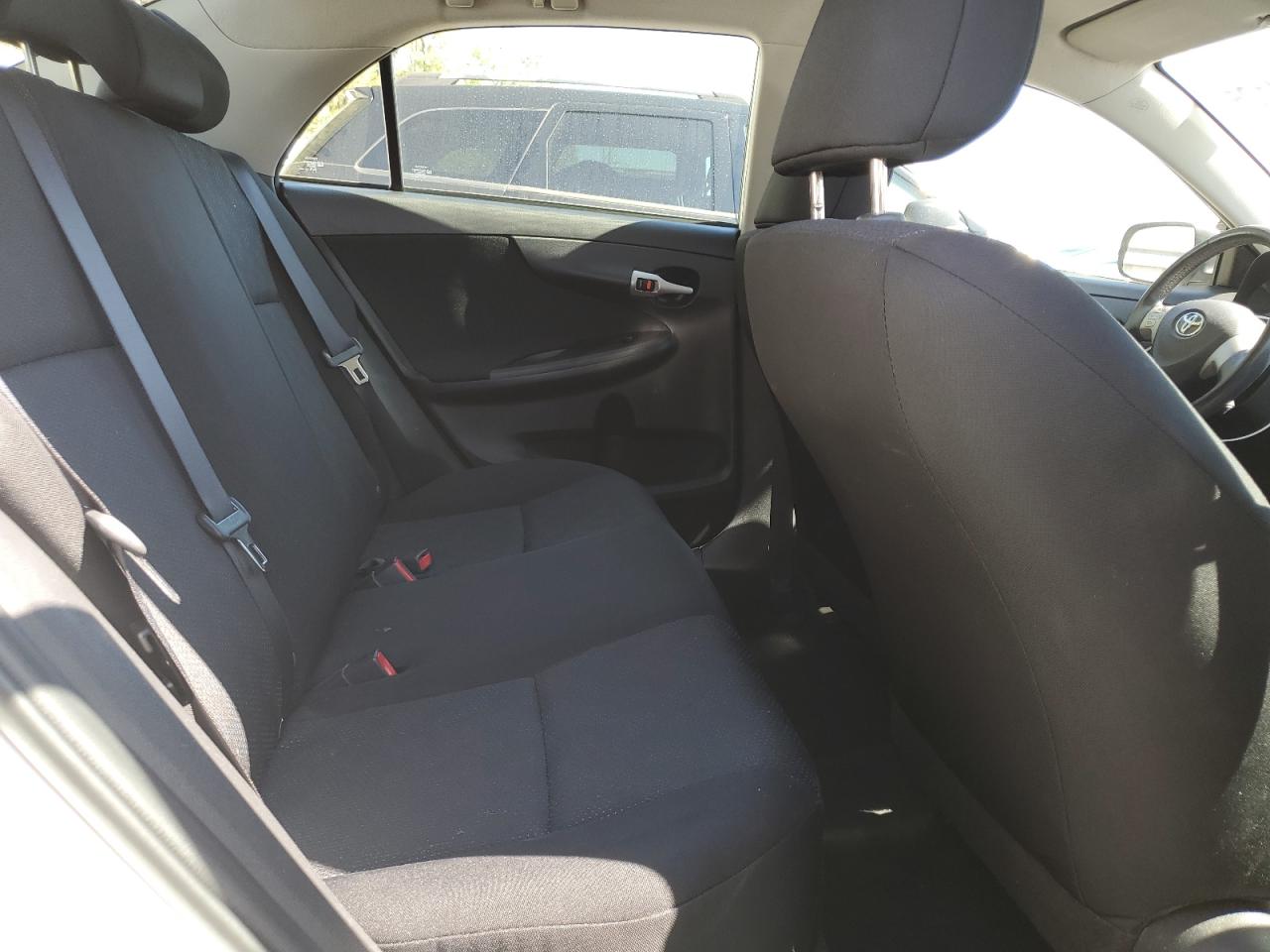 2009 Toyota Corolla - Image 10