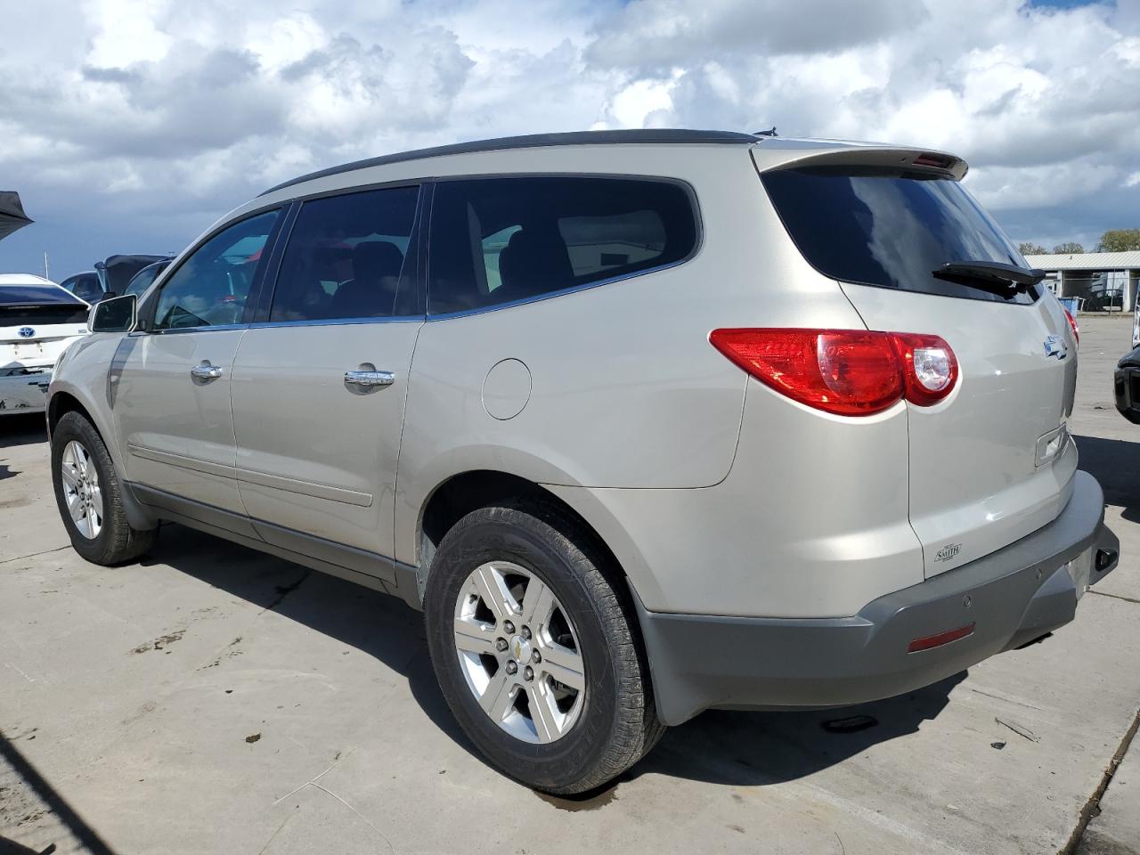 2012 Chevrolet Traverse - Image 2