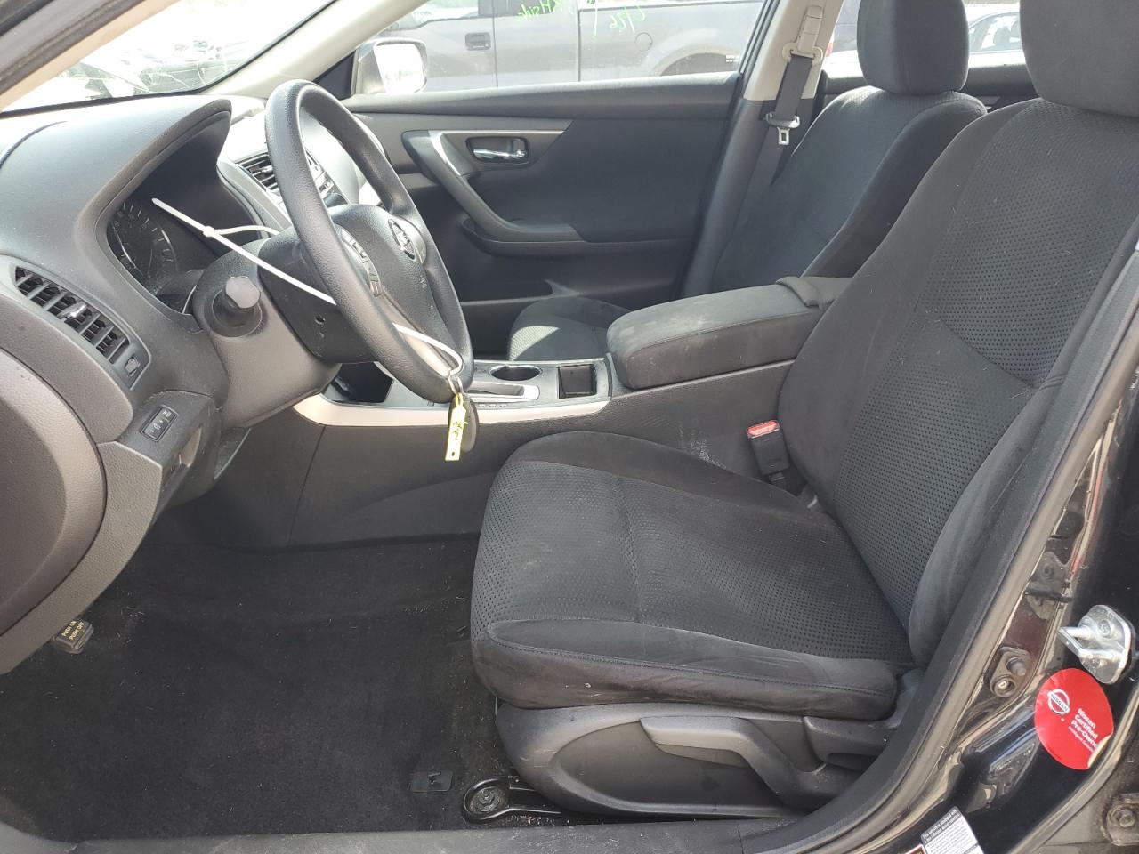 2015 Nissan Altima - Image 7